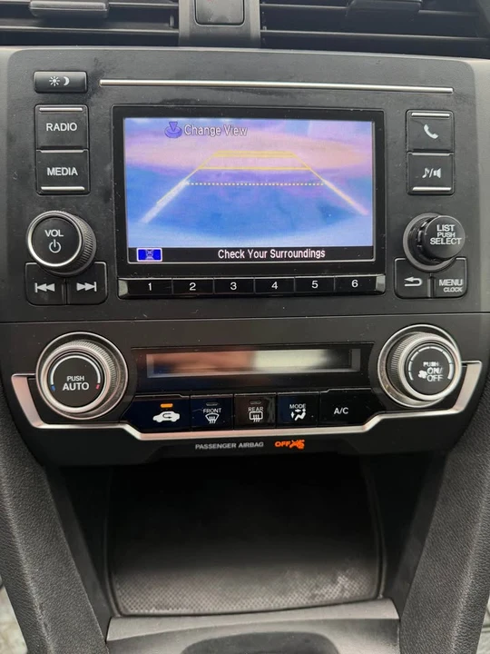2016 Honda Civic 10th Gen - Image 14 of 15