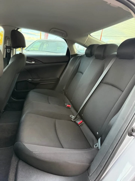 2016 Honda Civic 10th Gen - Image 15 of 18