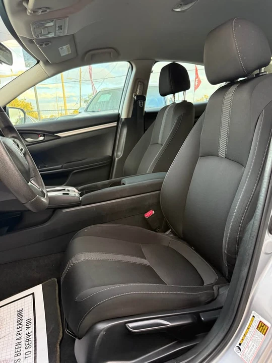 2016 Honda Civic 10th Gen - Image 13 of 18