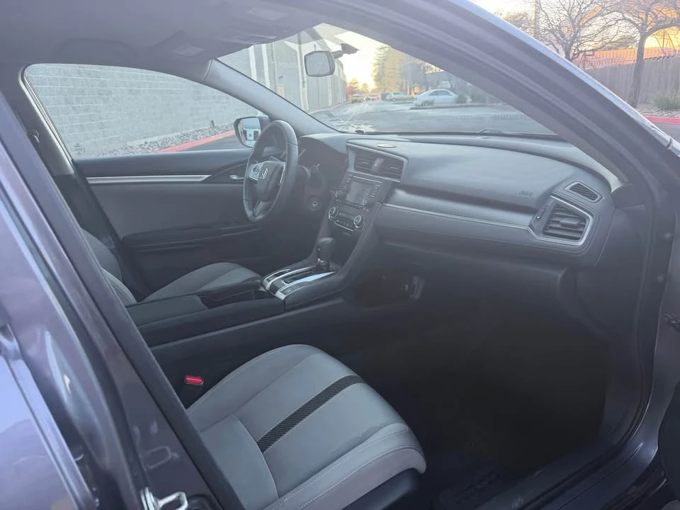 2016 Honda Civic 10th Gen - Image 13 of 14