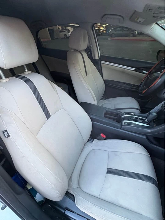 2016 Honda Civic 10th Gen - Image 4 of 11