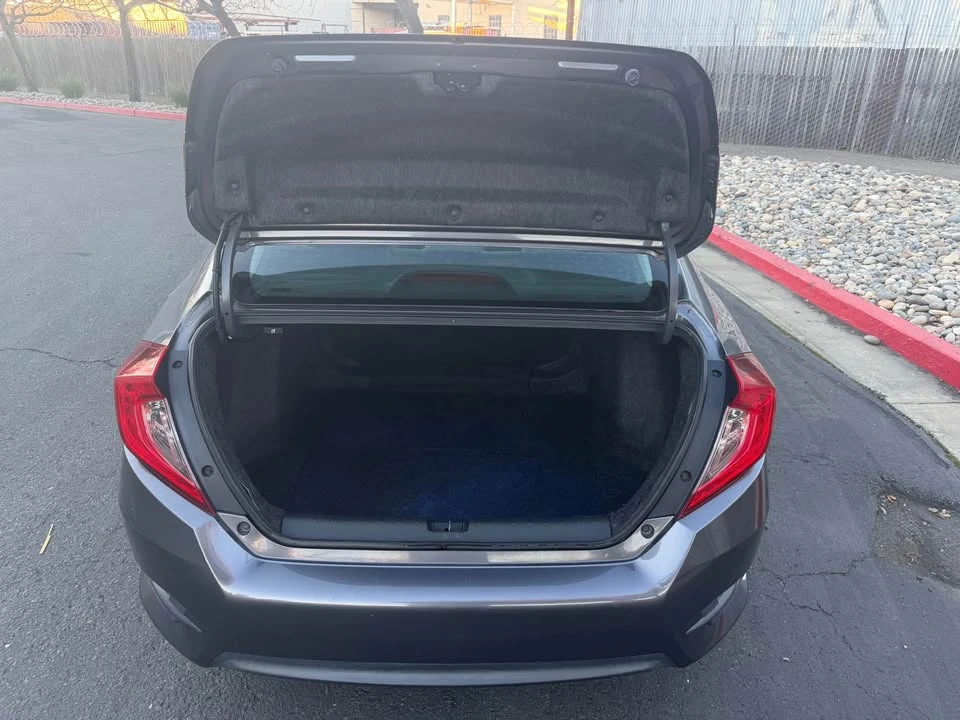 2016 Honda Civic 10th Gen - Image 6 of 14