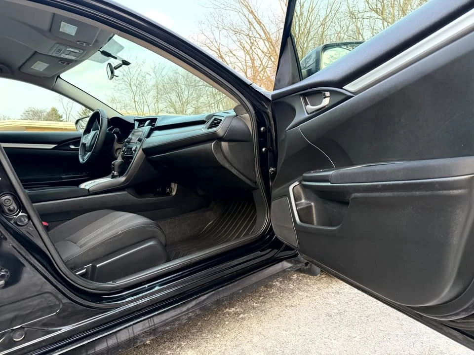 2016 Honda Civic 10th Gen - Image 15 of 16