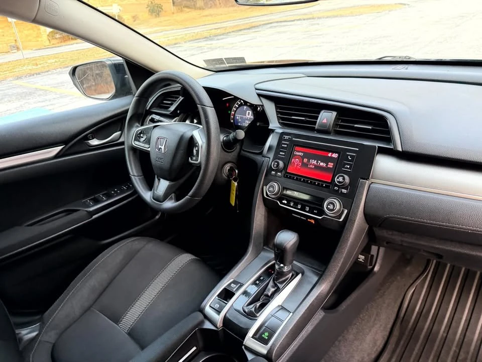 2016 Honda Civic 10th Gen - Image 14 of 16