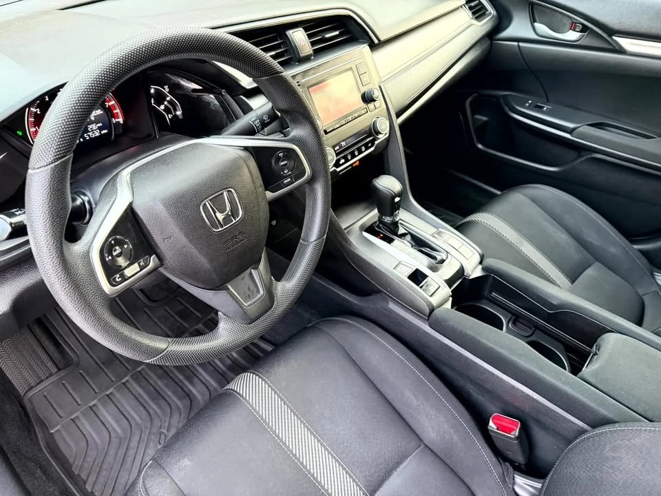 2016 Honda Civic 10th Gen - Image 10 of 16