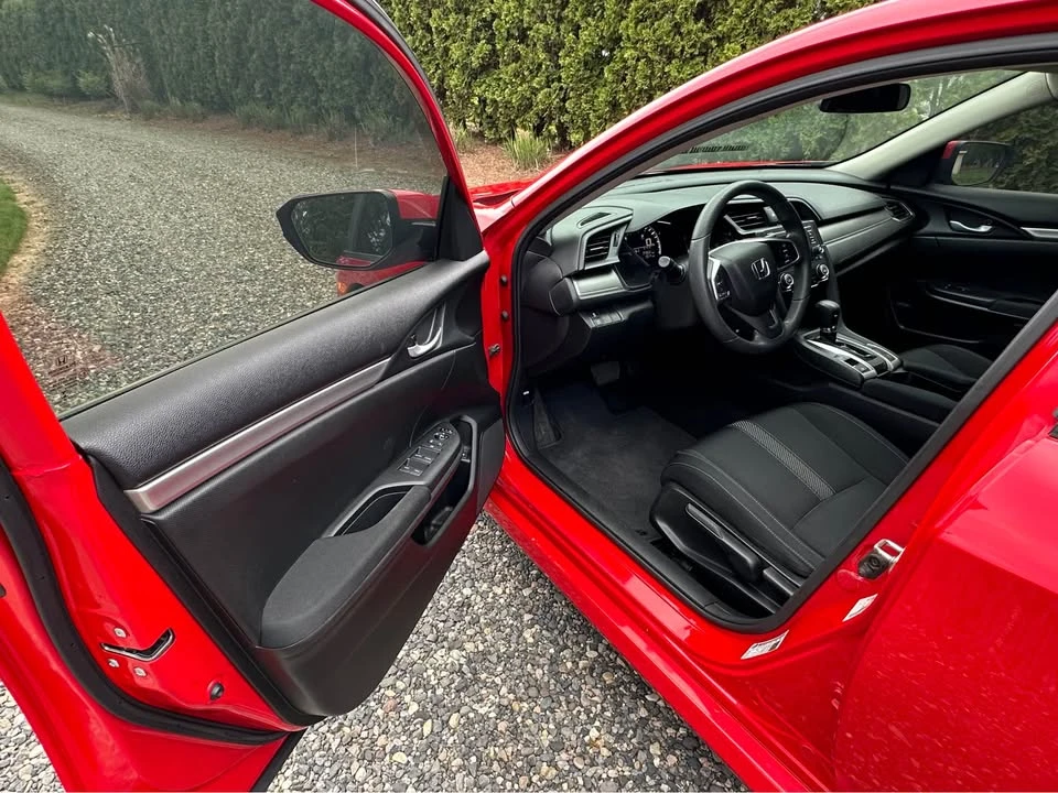 2016 Honda Civic 10th Gen - Image 11 of 20