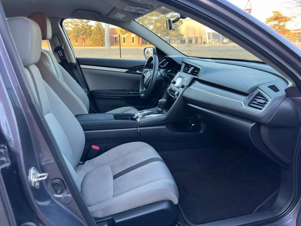 2016 Honda Civic 10th Gen - Image 7 of 13