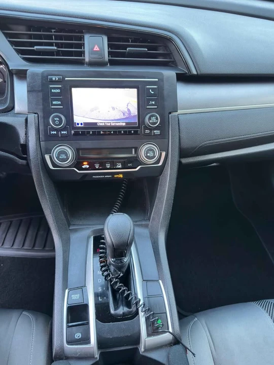 2016 Honda Civic 10th Gen - Image 12 of 13