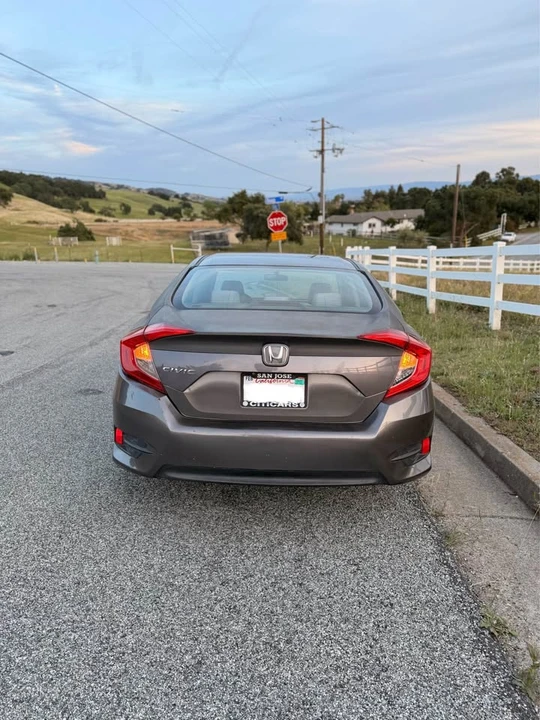 2016 Honda Civic 10th Gen - Image 4 of 15