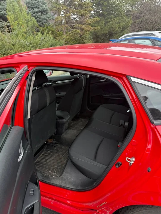 2016 Honda Civic 10th Gen - Image 6 of 9