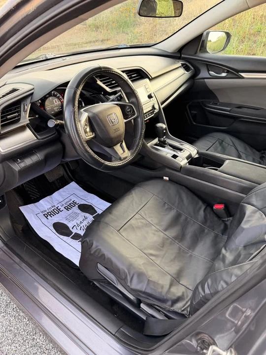2016 Honda Civic 10th Gen - Image 11 of 15