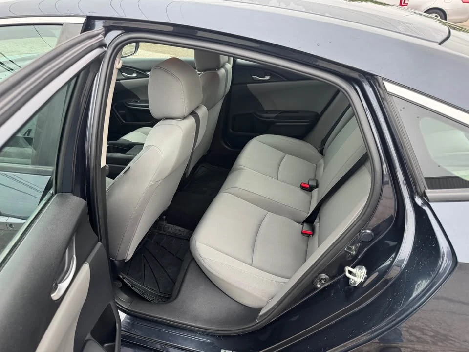 2016 Honda Civic 10th Gen - Image 9 of 14