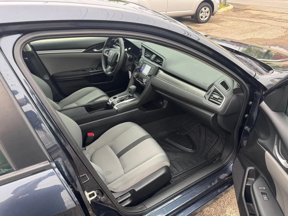 2016 Honda Civic 10th Gen - Image 4 of 14