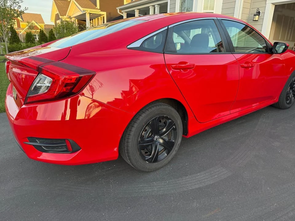 2016 Honda Civic 10th Gen - Image 13 of 16