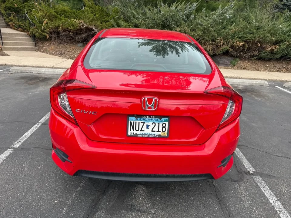 2016 Honda Civic 10th Gen - Image 2 of 9