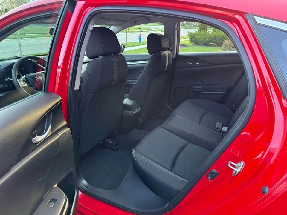 2016 Honda Civic 10th Gen - Image 10 of 16