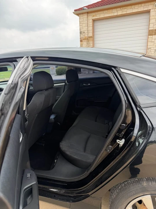 2016 Honda Civic 10th Gen - Image 11 of 18