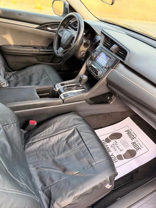 2016 Honda Civic 10th Gen - Image 12 of 15