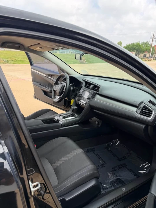 2016 Honda Civic 10th Gen - Image 15 of 18