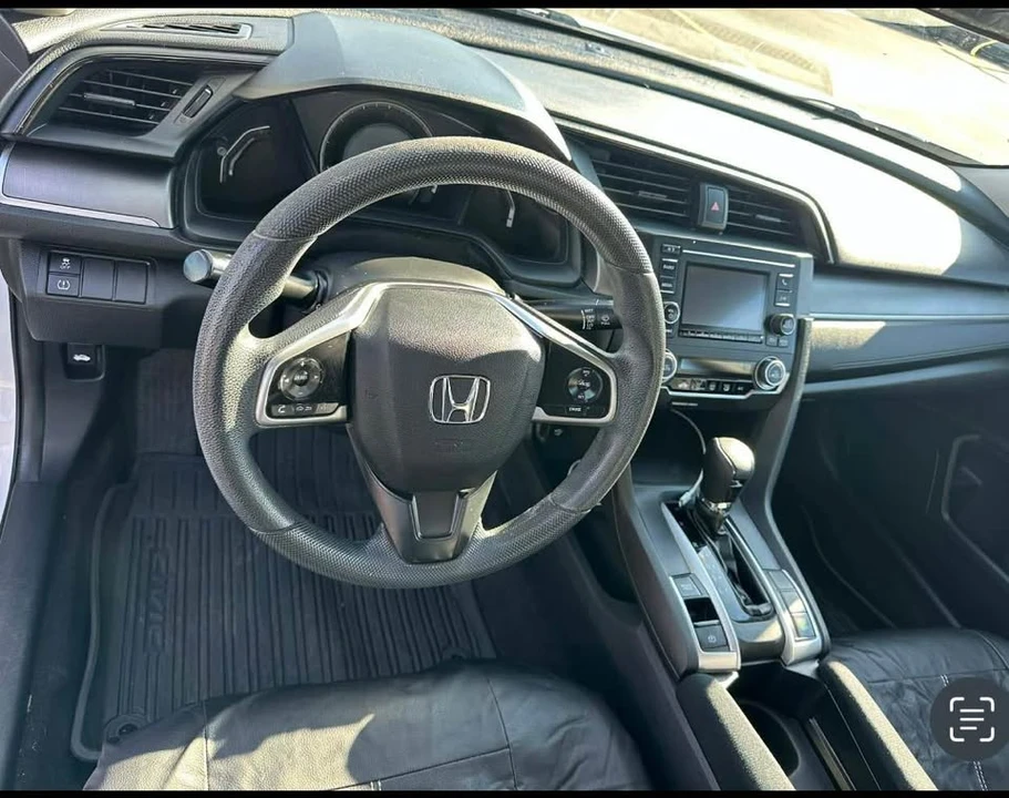 2016 Honda Civic 10th Gen - Image 11 of 11