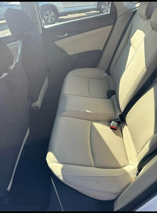 2016 Honda Civic 10th Gen - Image 10 of 11