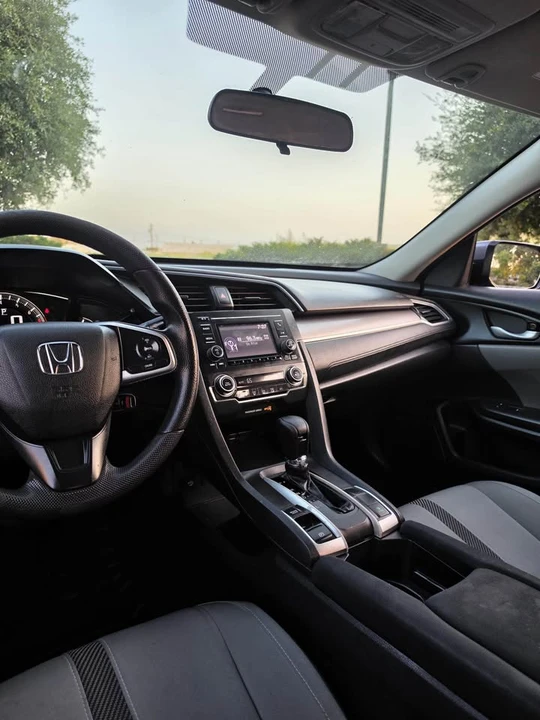 2016 Honda Civic 10th Gen - Image 8 of 20