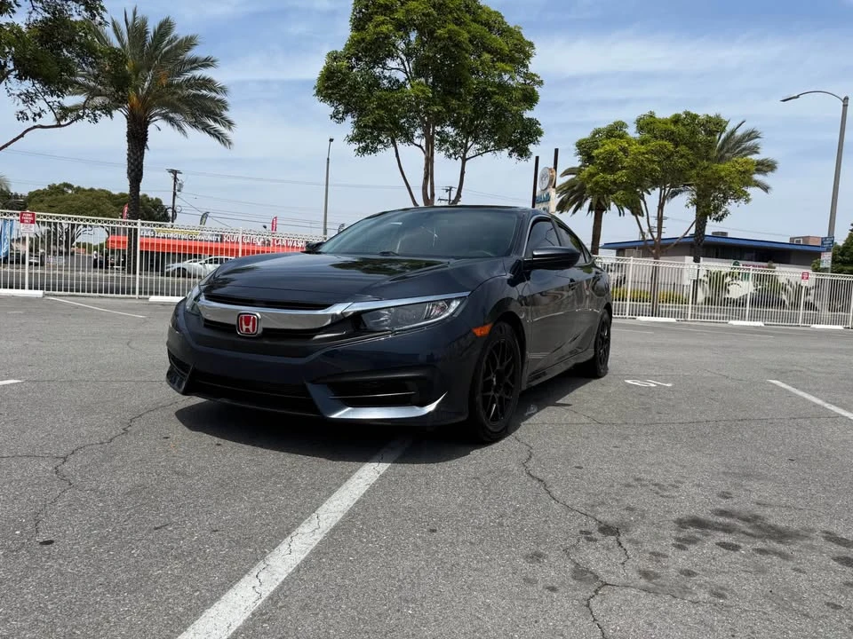 2016 Honda Civic 10th Gen - Image 2 of 15