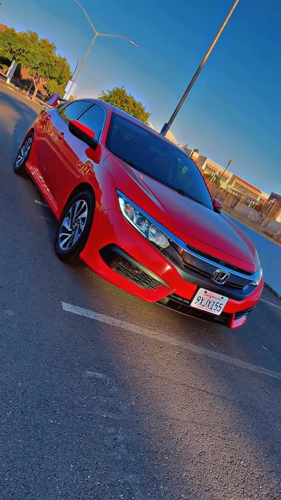 2016 Honda Civic 10th Gen - Image 3 of 13