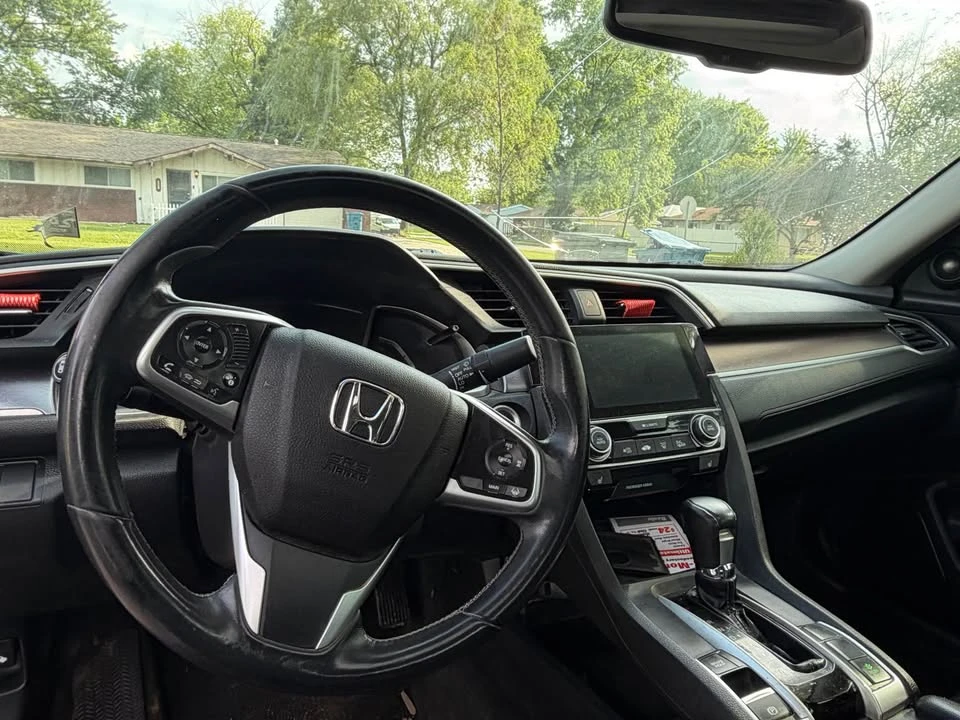 2016 Honda Civic 10th Gen - Image 6 of 9