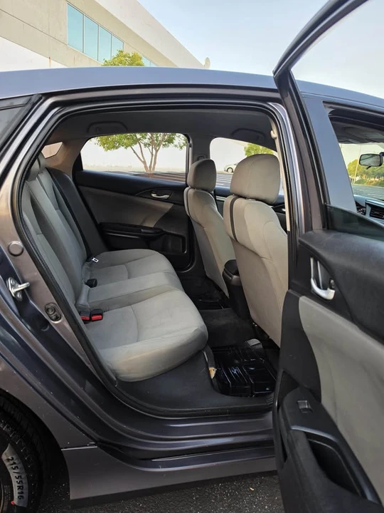 2016 Honda Civic 10th Gen - Image 13 of 20