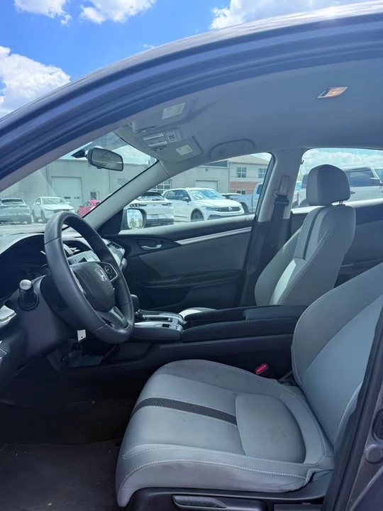 2016 Honda Civic 10th Gen - Image 6 of 9