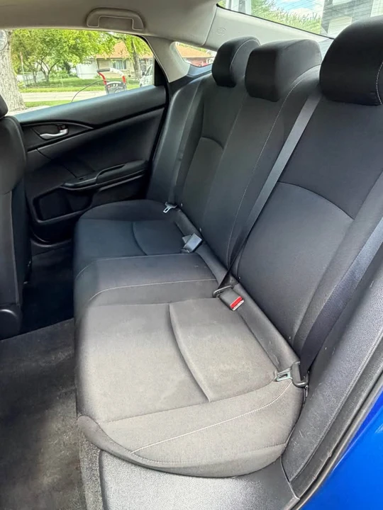 2016 Honda Civic 10th Gen - Image 5 of 9