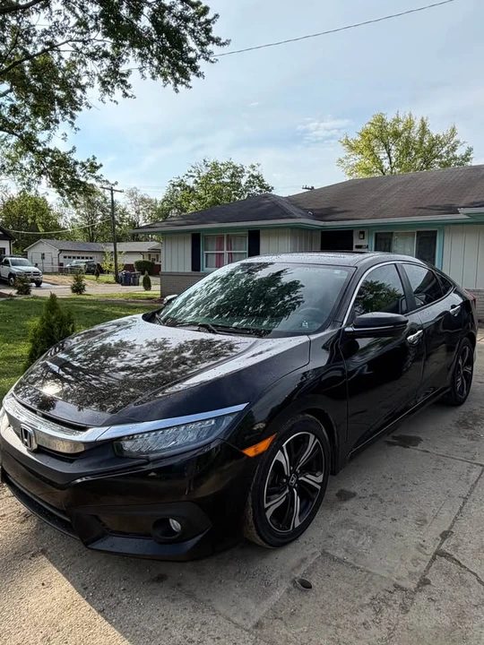 2016 Honda Civic 10th Gen - Image 8 of 9