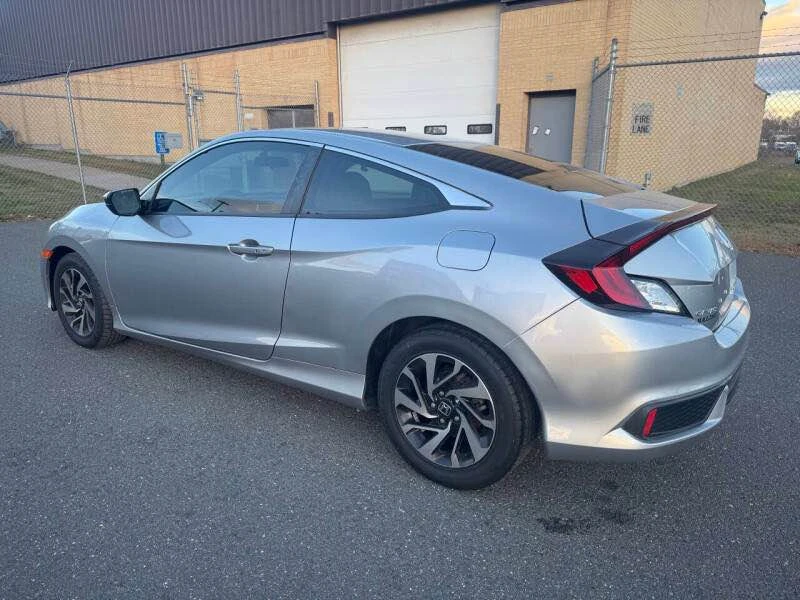 2016 Honda Civic 10th Gen - Image 5 of 20