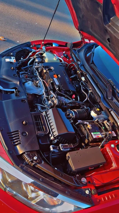 2016 Honda Civic 10th Gen - Image 8 of 13