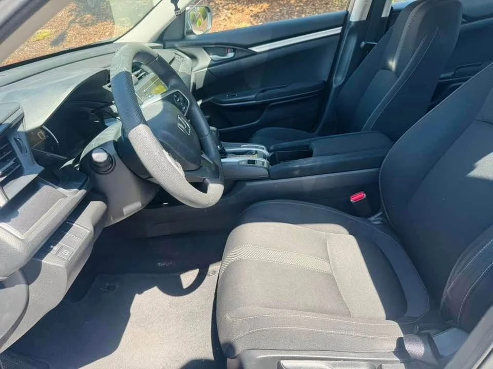 2016 Honda Civic 10th Gen - Image 5 of 8