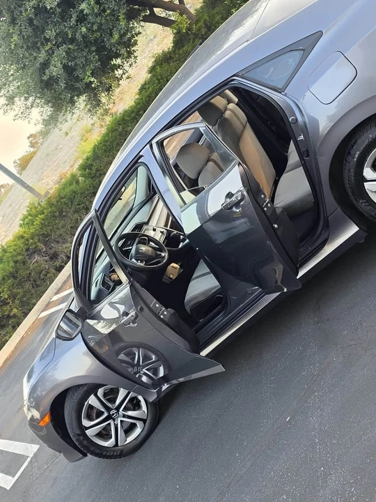 2016 Honda Civic 10th Gen - Image 7 of 20