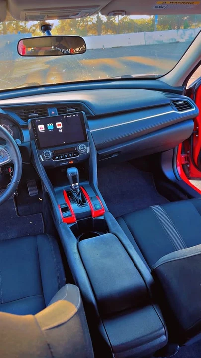 2016 Honda Civic 10th Gen - Image 9 of 13