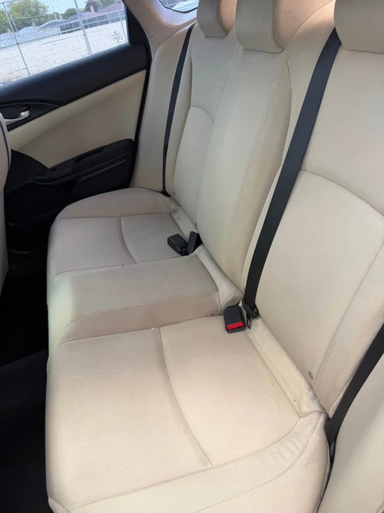 2016 Honda Civic 10th Gen - Image 9 of 10
