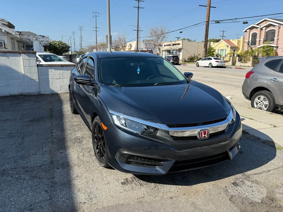 2016 Honda Civic 10th Gen - Image 2 of 19