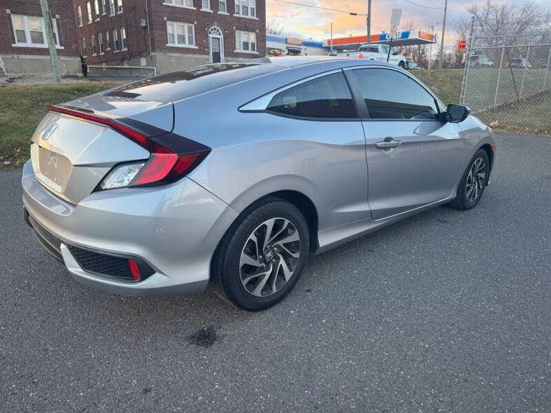2016 Honda Civic 10th Gen - Image 4 of 20