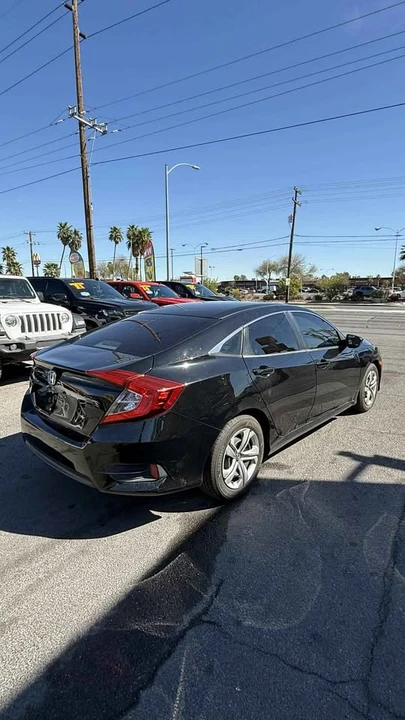 2016 Honda Civic 10th Gen - Image 4 of 20