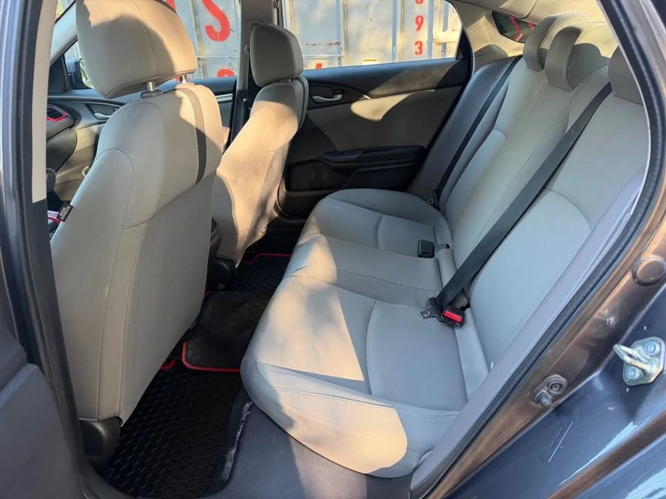 2016 Honda Civic 10th Gen - Image 7 of 17