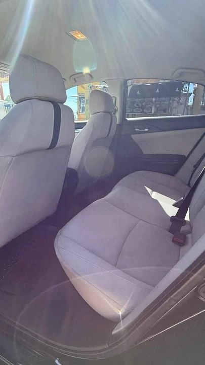 2016 Honda Civic 10th Gen - Image 13 of 20