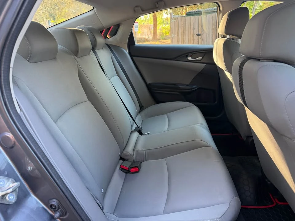 2016 Honda Civic 10th Gen - Image 8 of 17