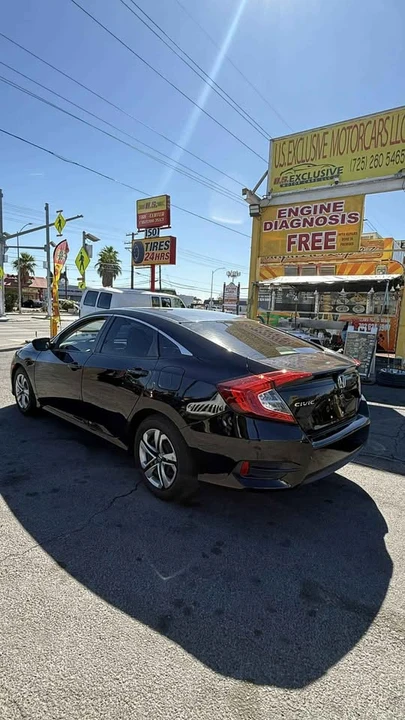 2016 Honda Civic 10th Gen - Image 10 of 20