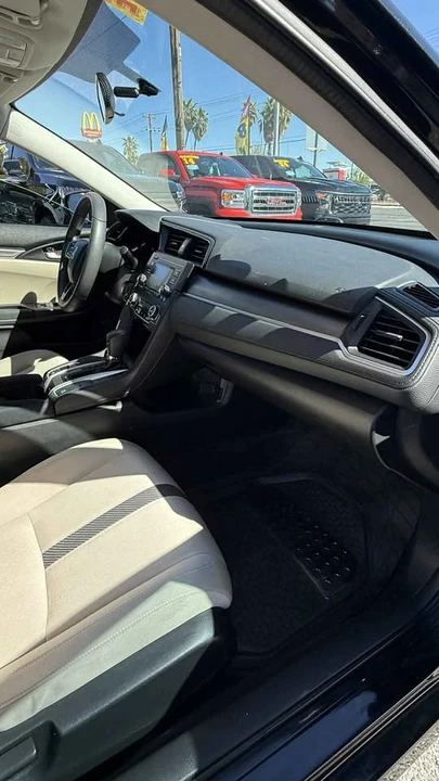 2016 Honda Civic 10th Gen - Image 8 of 20