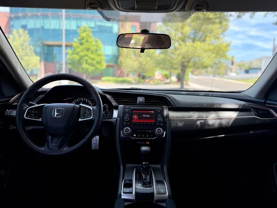 2016 Honda Civic 10th Gen - Image 4 of 19