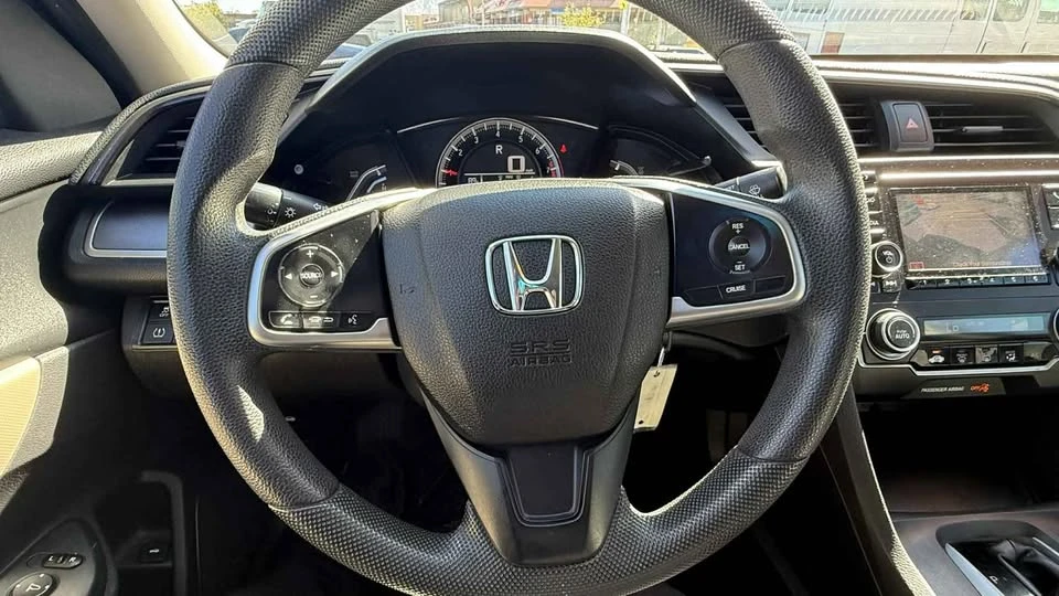 2016 Honda Civic 10th Gen - Image 17 of 20