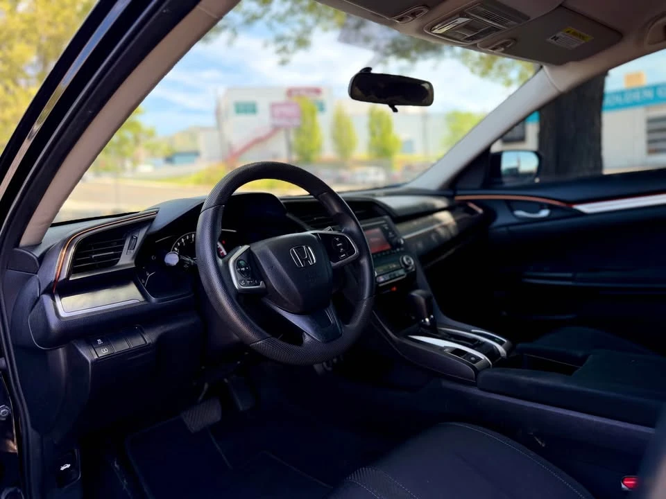 2016 Honda Civic 10th Gen - Image 10 of 19
